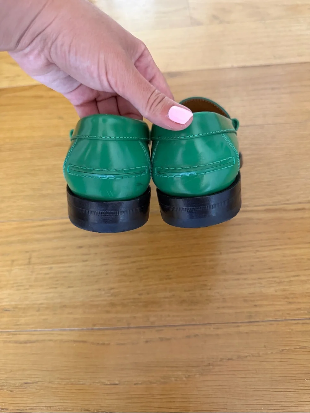 Gucci Women’s Green Leather Loafers